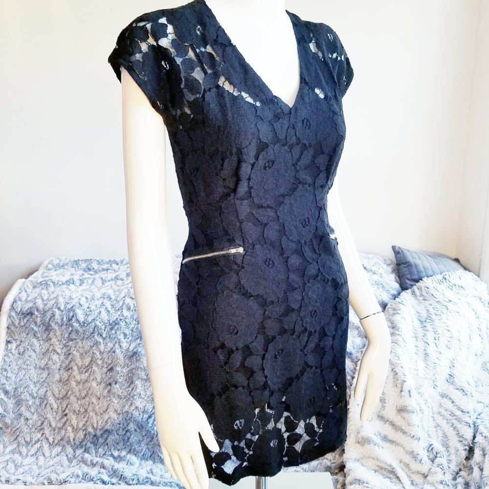 Black Lace Cocktail Dress with Zipper Pockets F21